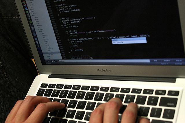 游戲軟件開發(fā) 點燃數(shù)字娛樂的火炬